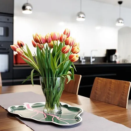Apartmán Center, 125 M2, 3 Bedroom Sea & Old Town View
